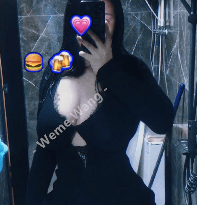 刀鱼炖酸菜女士:从美食江湖到微密圈的“欲辣”美学传奇-2 刀鱼炖酸菜女士:从美食江湖到微密圈的“欲辣”美学传奇-2