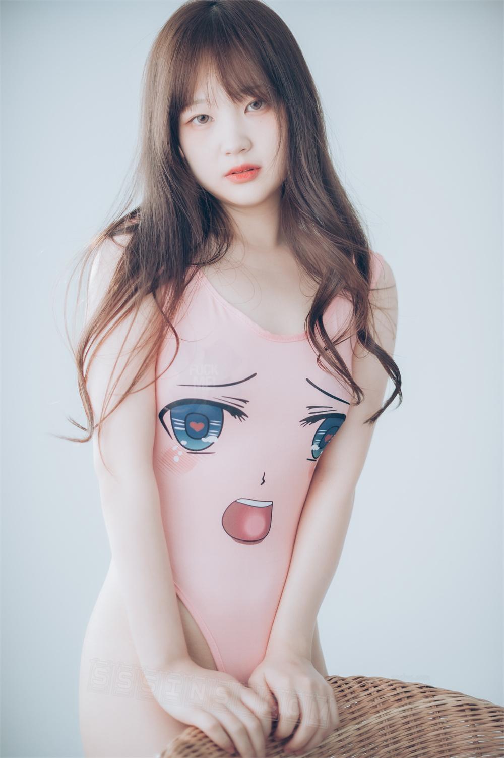 韩国SIA个人简介，SIA写真作品图片预览分享-1