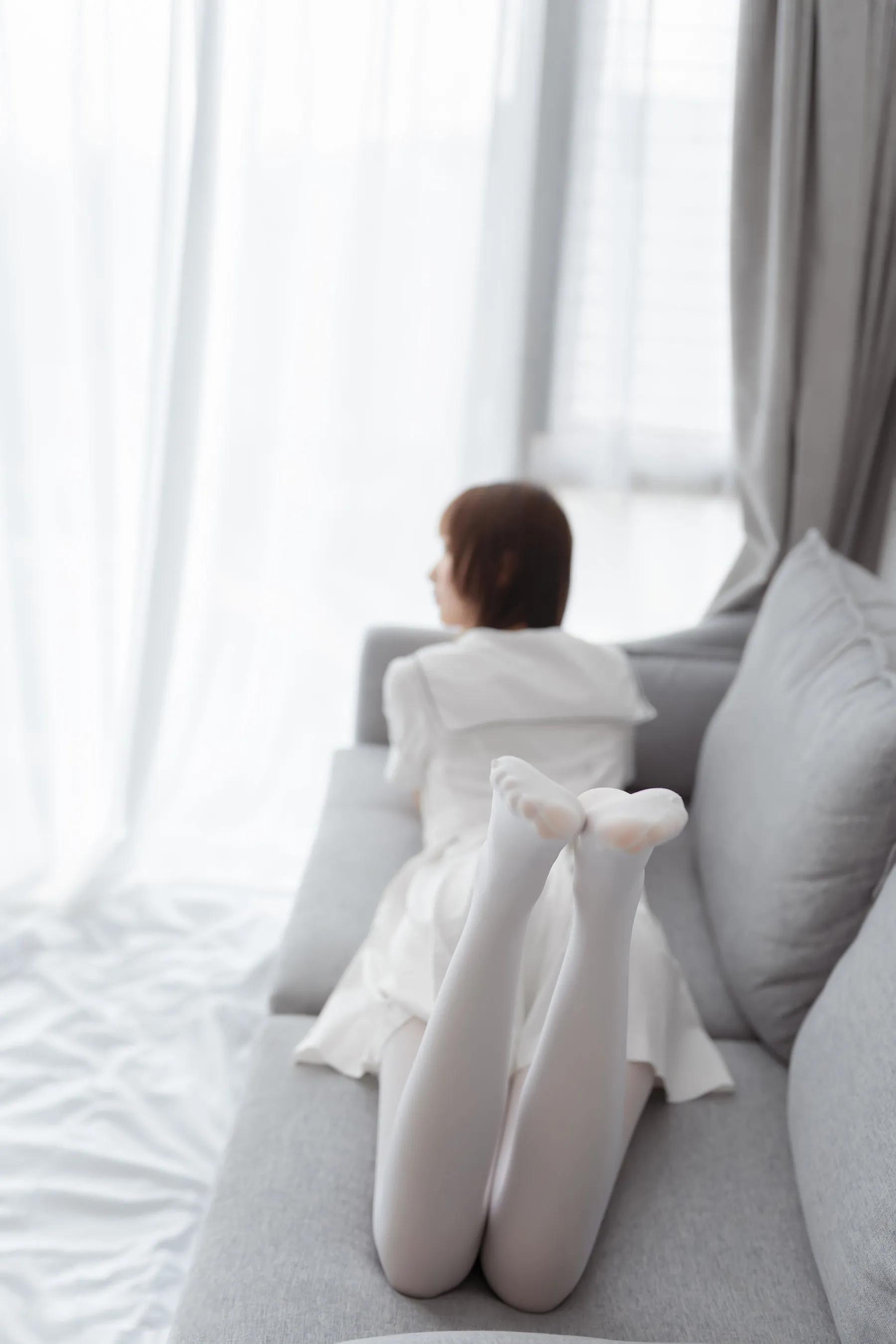 喵糖映画 纯色白裙白丝诱惑美图欣赏-6 喵糖映画 纯色白裙白丝诱惑美图欣赏-6