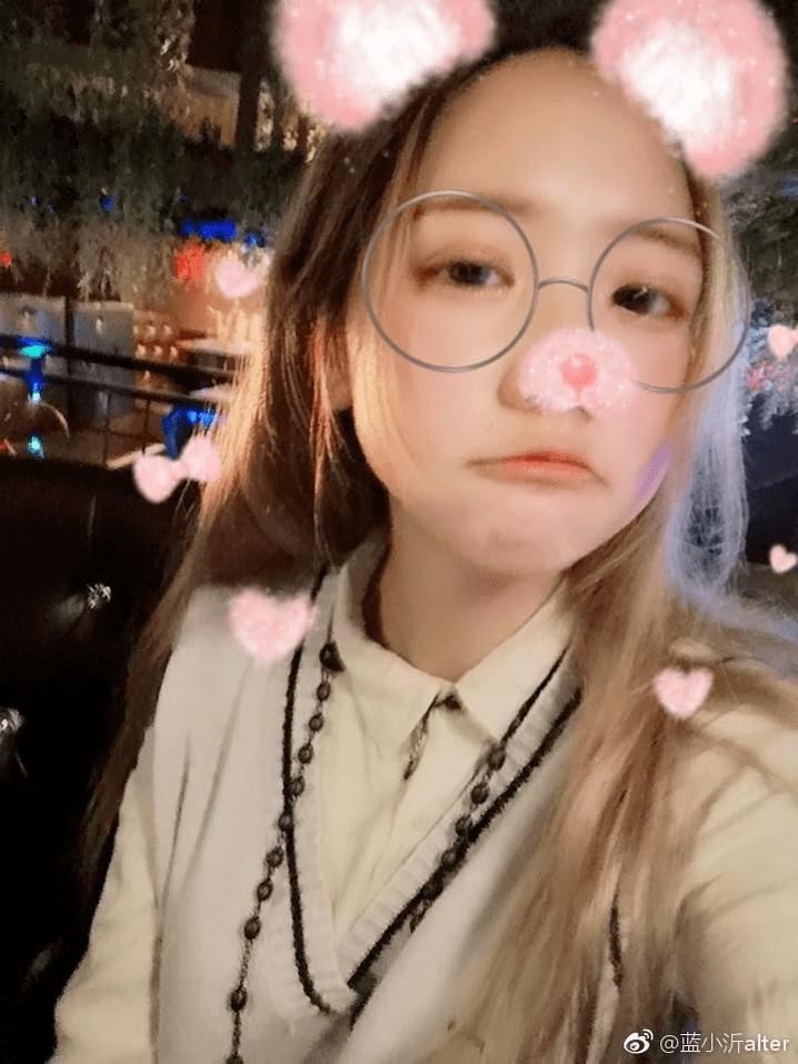 蓝小沂Kiki真实日常美照出炉，看看你喜欢吗？-1