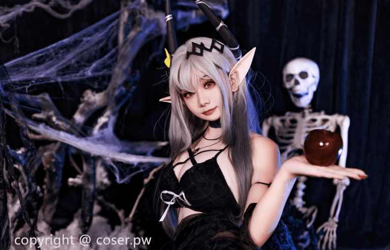 《阿雪雪“泥岩泳装”一场海边的浪漫冒险》-1