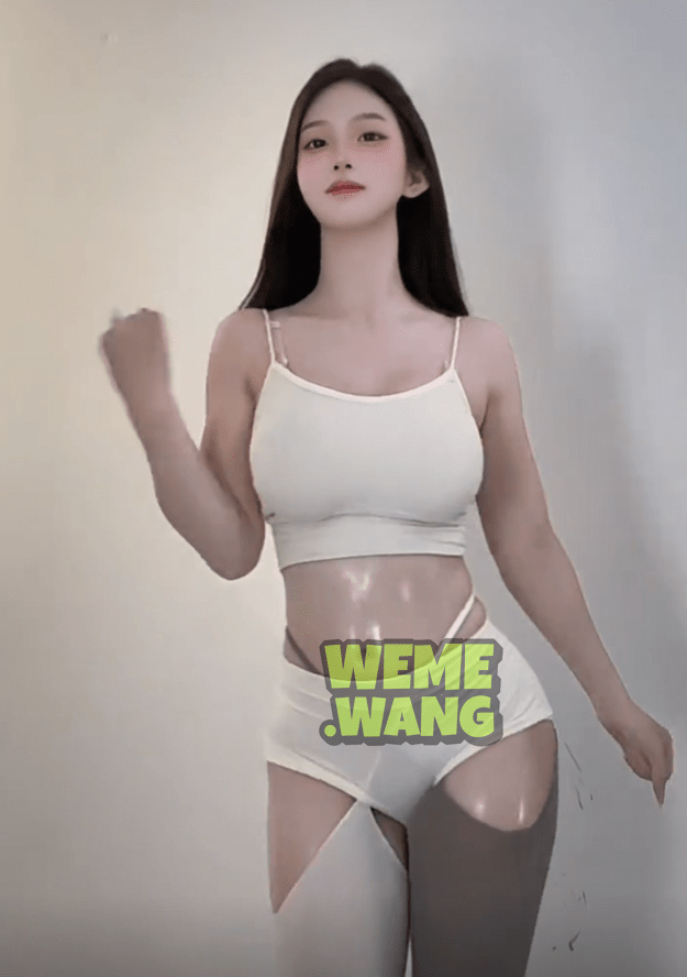 抖音“长腿女神”曦曦子 90万粉丝的“衣橱密码”与“岛遇”的性感密码-2