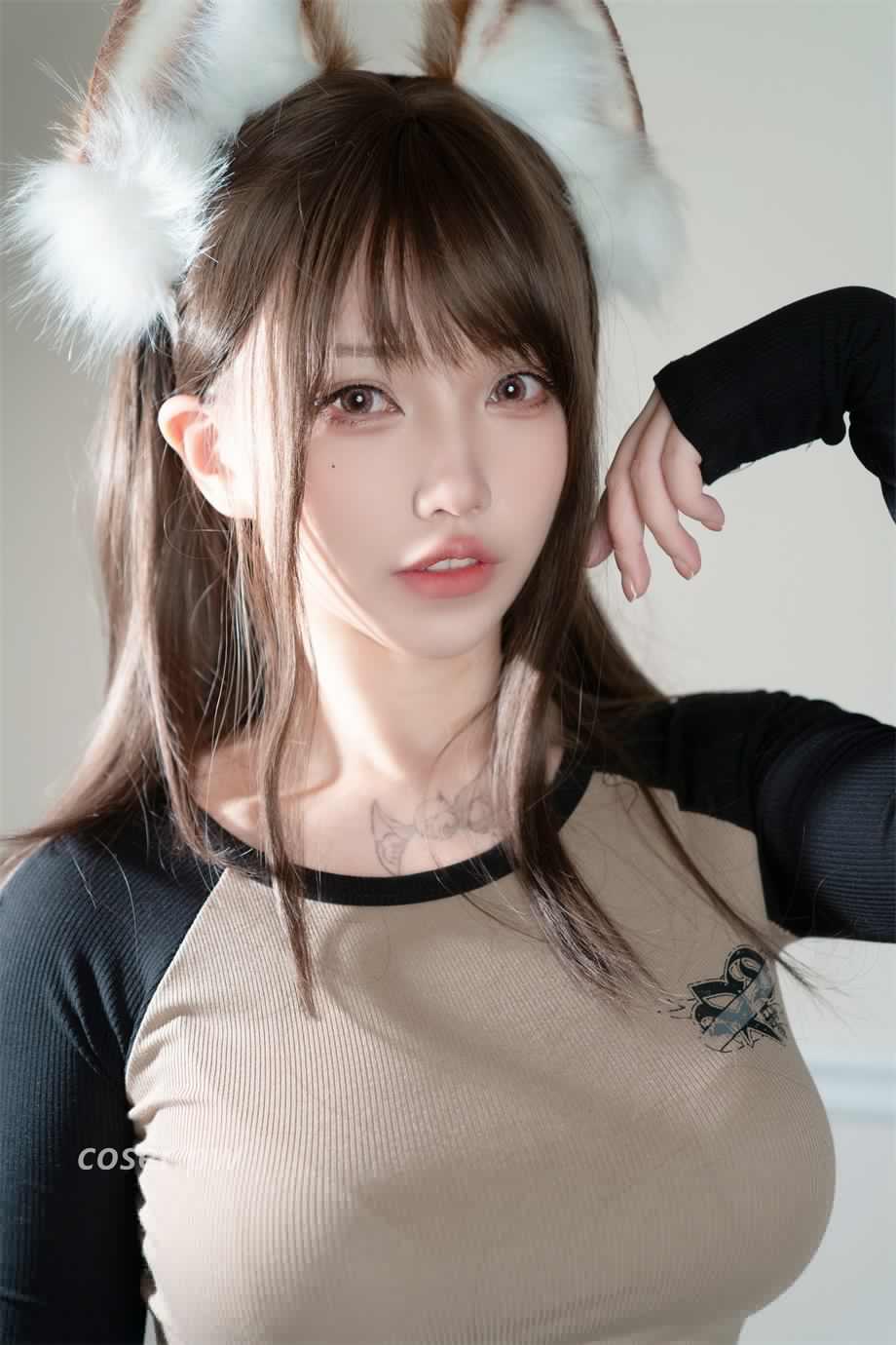 文豪野犬！狐洛洛子的最新cosplay作品-1