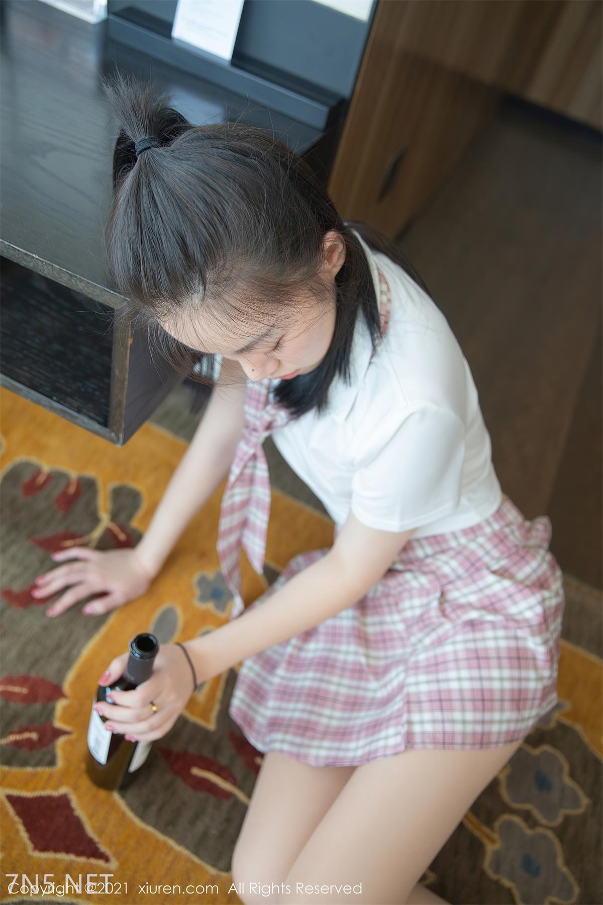 秀人一颗甜蛋黄a个人简介，日常穿搭养眼图集分享-2