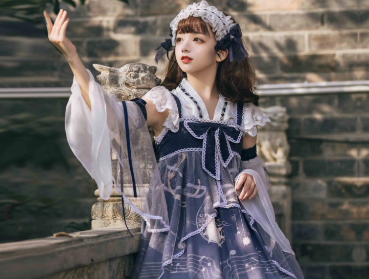 37度天穿三层厚棉LO服拍戏，差点中暑送医院-1