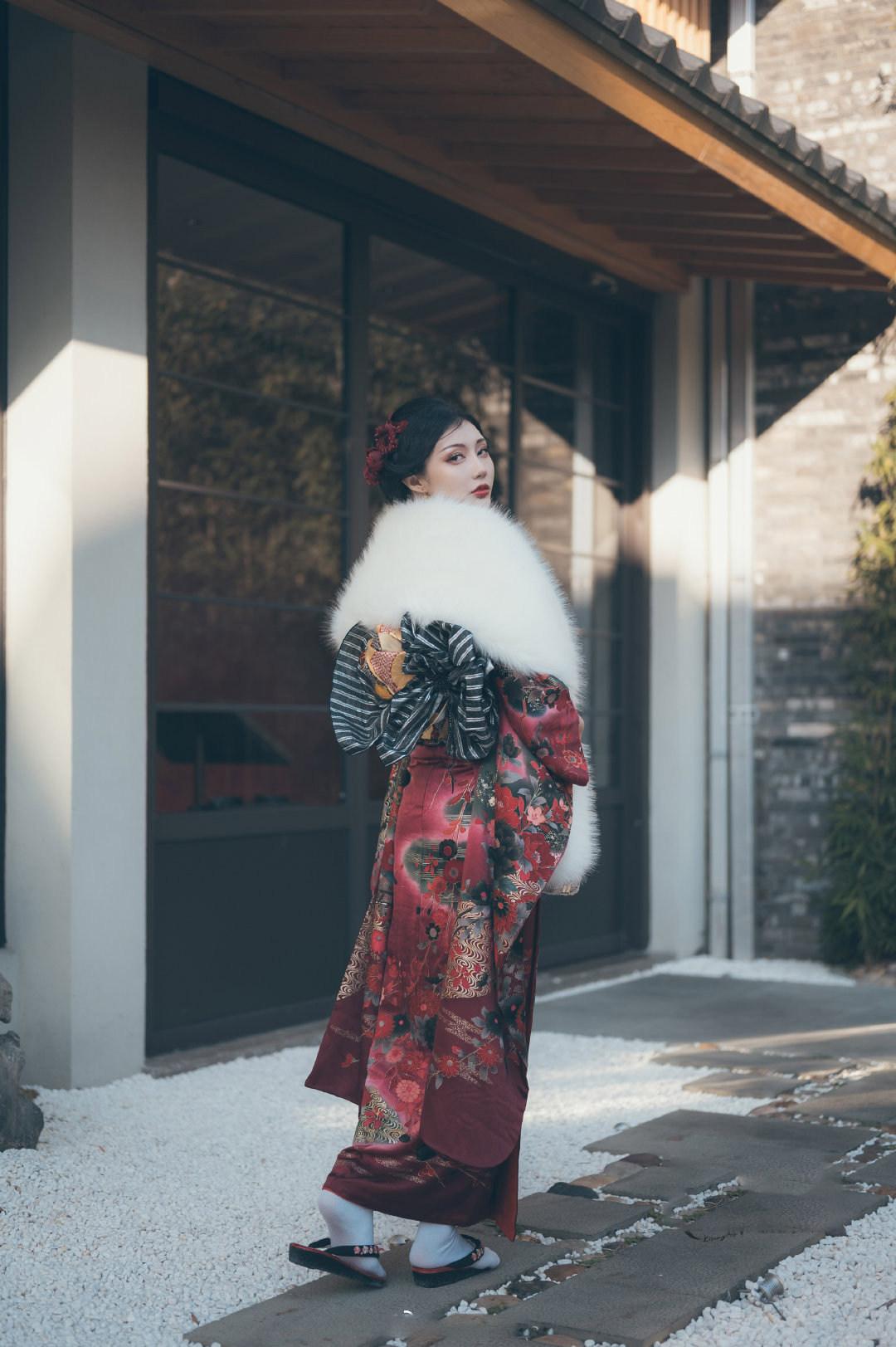 如月灰和服写真图欣赏-9 如月灰和服写真图欣赏-9