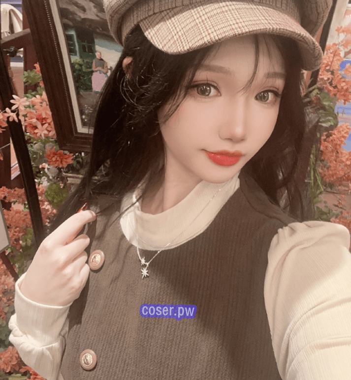 雪晴astra镭射泳衣个人资料作品介绍-5