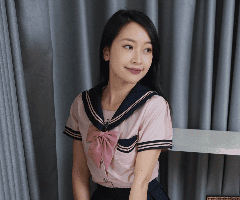 IESS异思趣小婕个人介绍，养眼写真图片一览-1