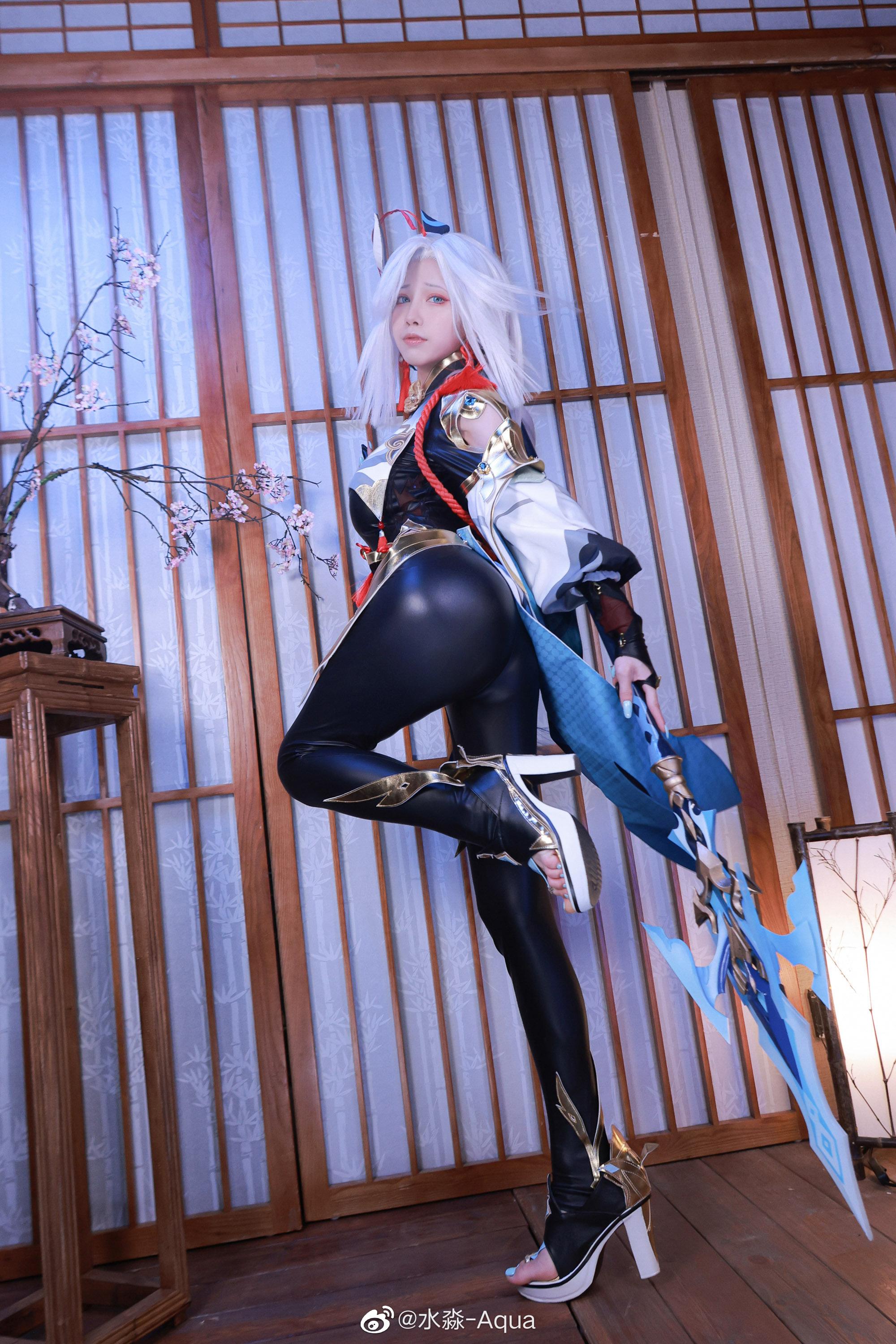 水淼Aqua《原神》申鹤COS 17张真人图-16 水淼Aqua《原神》申鹤COS 17张真人图-16