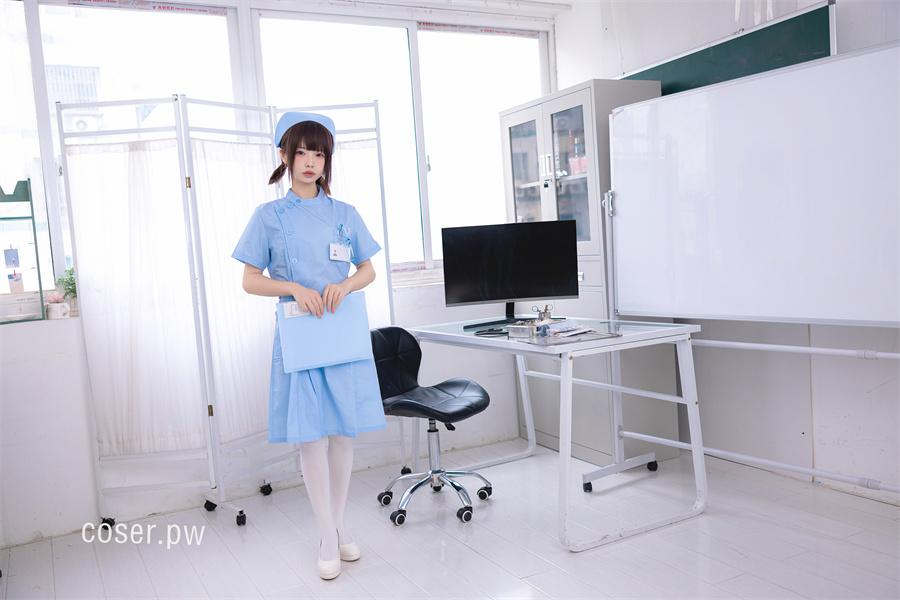 《十万珍吱伏特：用细腻的笔触描绘的动漫世界》-2