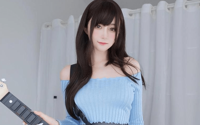 2025最新白银81图片，精美绝伦源源不断-1