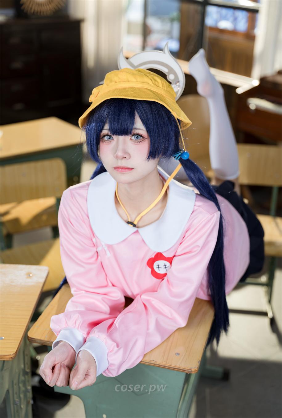 九柒喵个人简介，新生代 Cosplay 博主图片分享-1