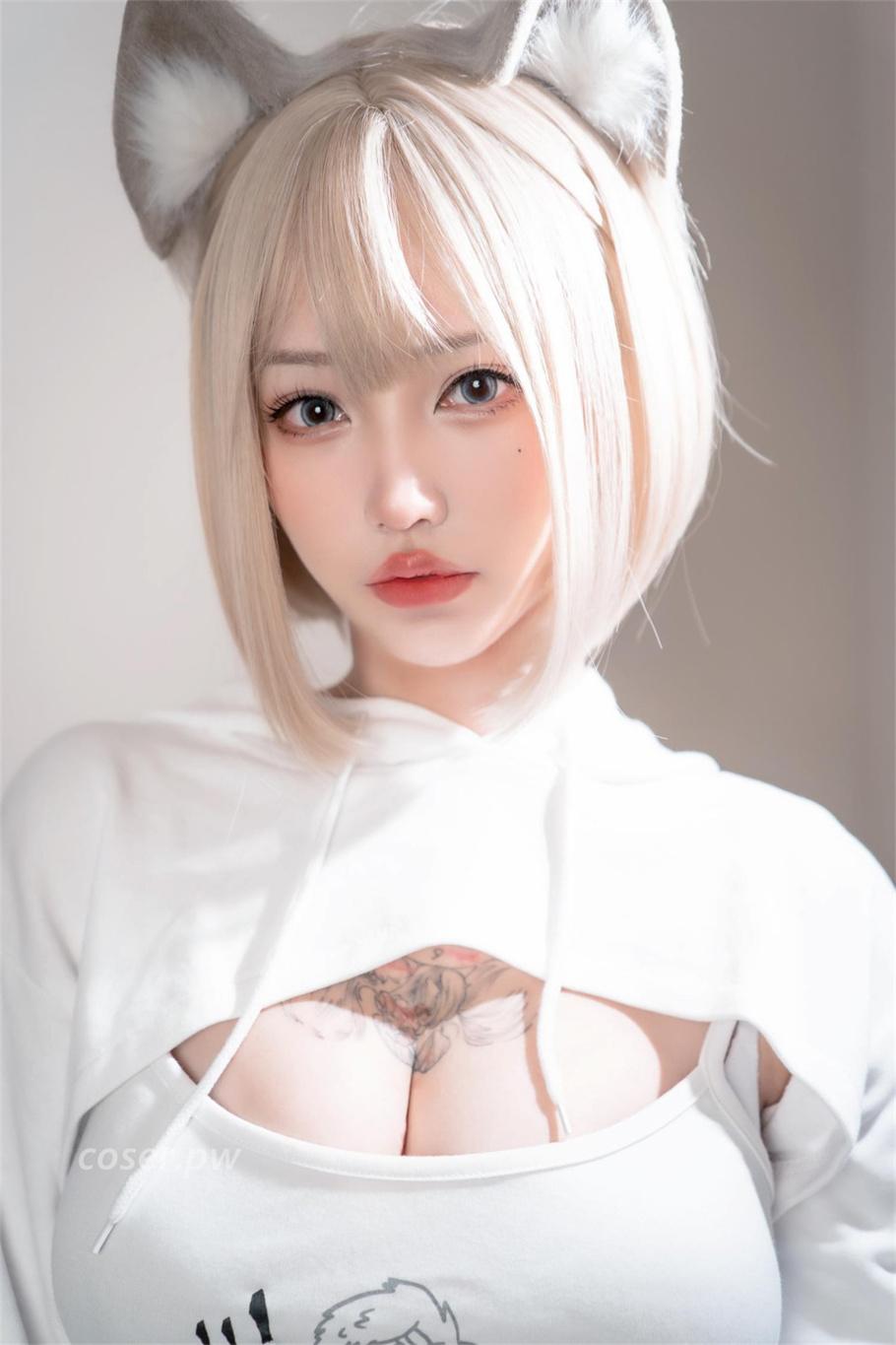 狐洛洛子：魅惑狐狸，纯欲天花板的二次元盛宴-3