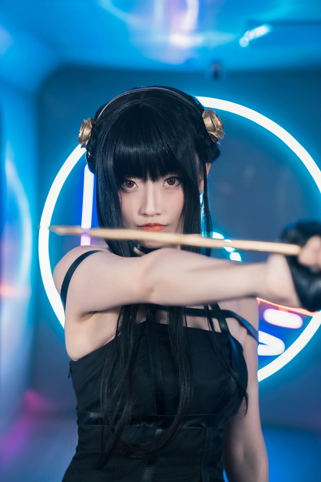 《间谍×过家家》荆棘公主约尔COS真人图 (CN：梁月曦Luna)-9