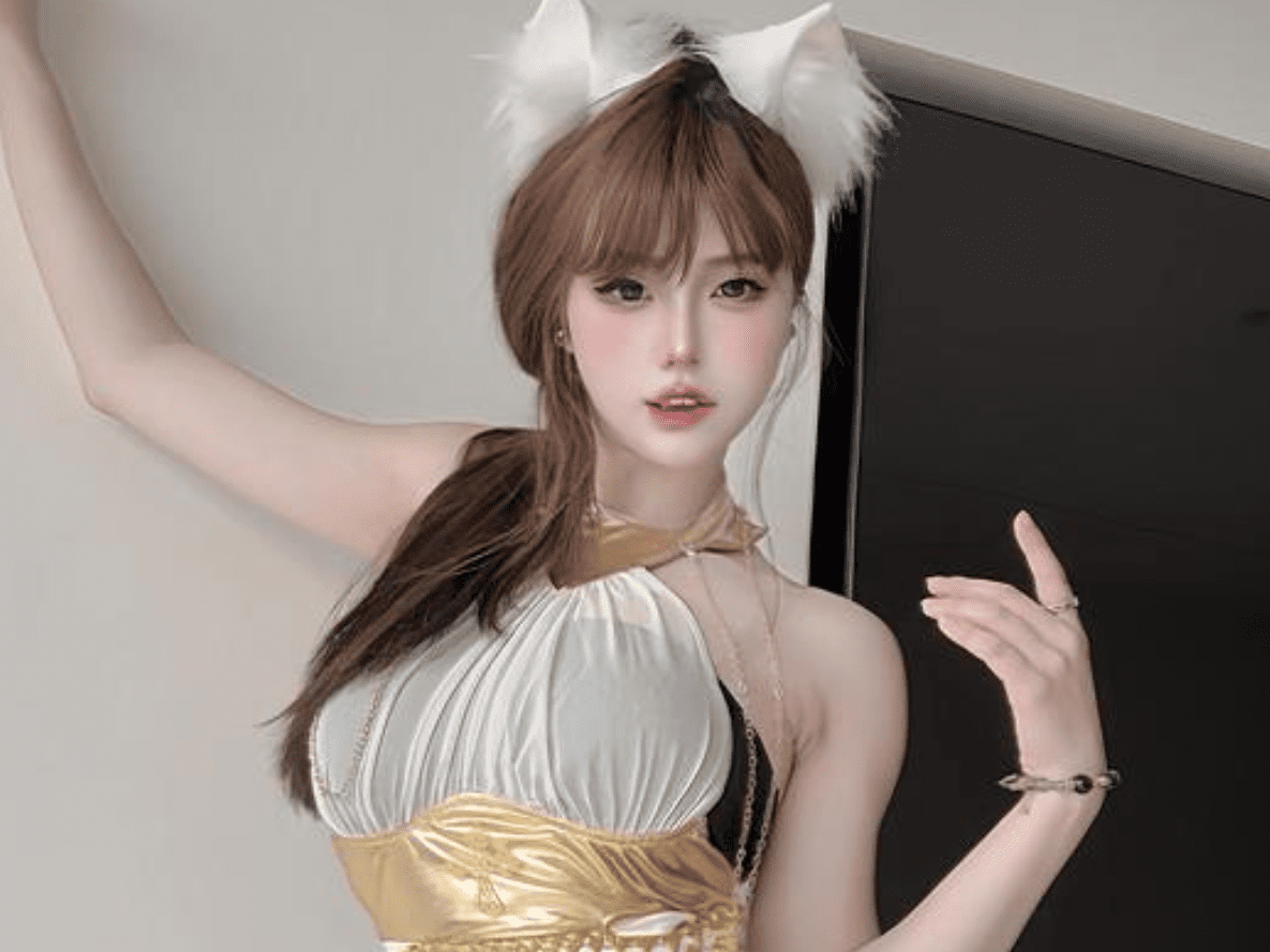 空心柚七个人简介，玉足美腿岛遇付费写真资源-1