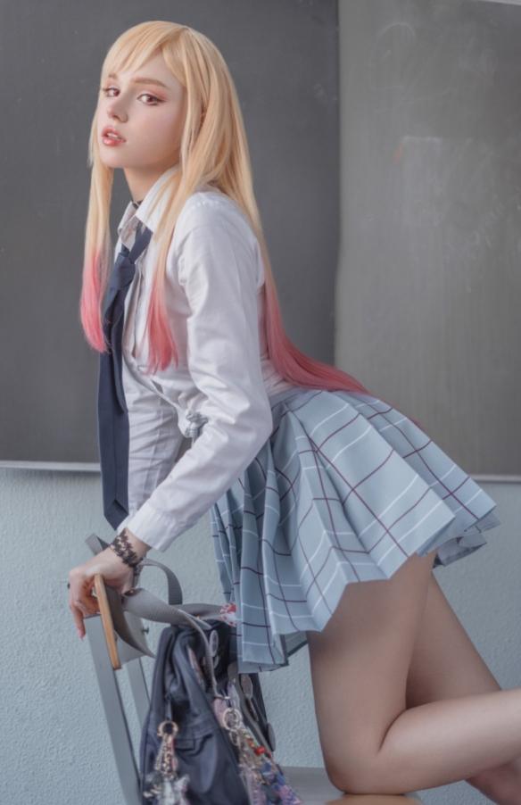 Shirogane-sama《更衣人偶坠入爱河》海梦COS真人图-1