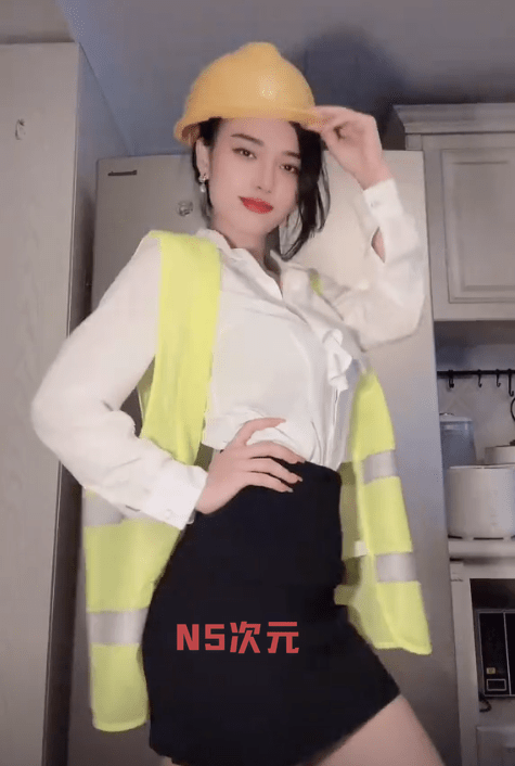 40岁设计院建筑高级工程师(美洲豹66)转型辣妈穿搭主播-4 40岁设计院建筑高级工程师(美洲豹66)转型辣妈穿搭主播-4