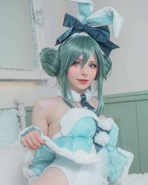 北爱尔兰的正妹“Peachmilky”COS作品欣赏-15 北爱尔兰的正妹“Peachmilky”COS作品欣赏-15