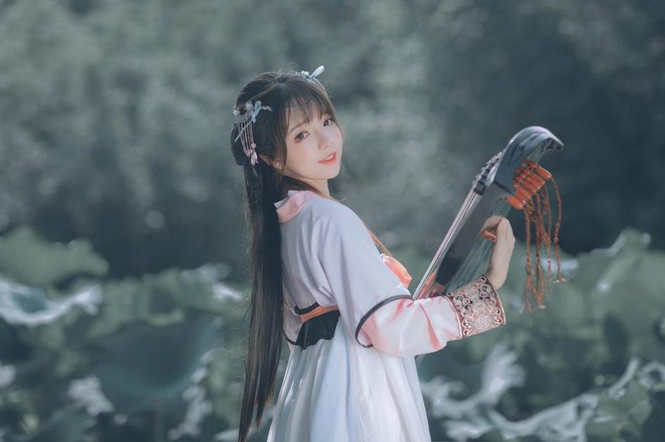 完全重构!神乐坂真冬私人订制的全新美图合集更新 完全重构!神乐坂真冬私人订制的全新美图合集更新