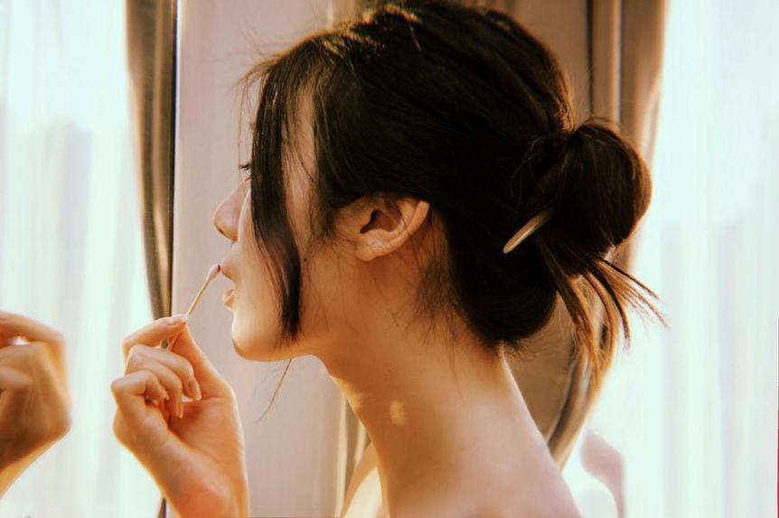 看照片都能感受到的快乐,快来下载一米八的大梨子图包吧 看照片都能感受到的快乐,快来下载一米八的大梨子图包吧