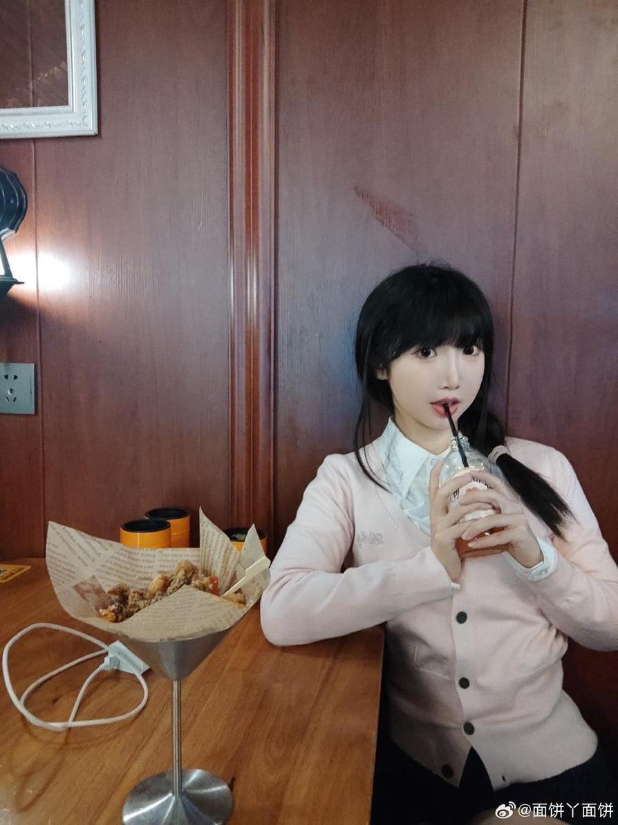樱岛麻衣:摄影至美,见证面饼仙儿的魅力 樱岛麻衣:摄影至美,见证面饼仙儿的魅力