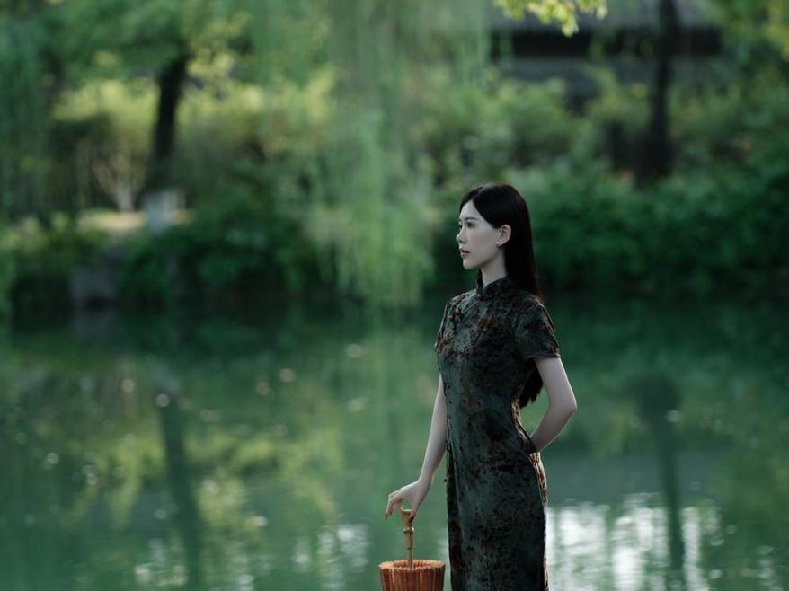 chloe霏霏霏会原图:绝美cosplay作品发布 chloe霏霏霏会原图:绝美cosplay作品发布