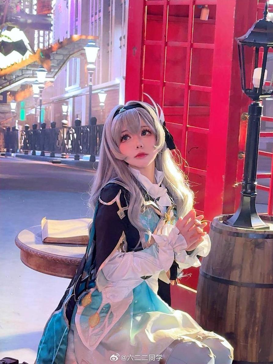 甜美与冷艳并存,六二二同学玛丽罗斯的美图 甜美与冷艳并存,六二二同学玛丽罗斯的美图