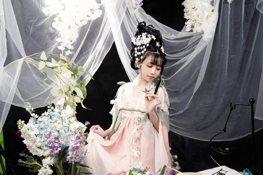 喵小吉天竺少女花絮:这些场景不是你想象中的,了解全部原由。 喵小吉天竺少女花絮:这些场景不是你想象中的,了解全部原由。
