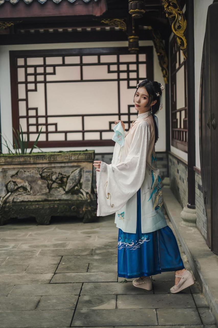 只有原图才能呈现完美细节!coser如月灰微博精选无删原图完美展现 只有原图才能呈现完美细节!coser如月灰微博精选无删原图完美展现