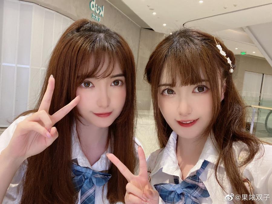 果哝双子芬达照片,原图下载,萌翻你的眼睛 果哝双子芬达照片,原图下载,萌翻你的眼睛