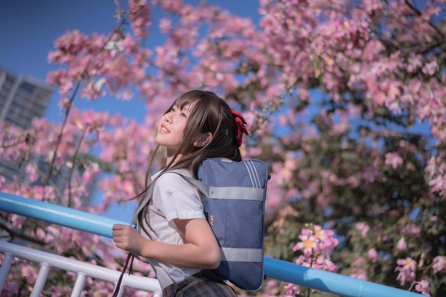 萌芽儿竞泳中的角度与美感,绝对让你无法忘怀 萌芽儿竞泳中的角度与美感,绝对让你无法忘怀